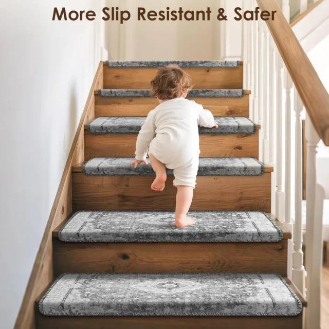 Juego de 14 Peldaños alfombrados antideslizantes para escaleras de madera con borde protector tipo bullnose. Reducen resbalones, protegen contra desgaste y son suaves, lavables y reutilizables., foto 6 de 6