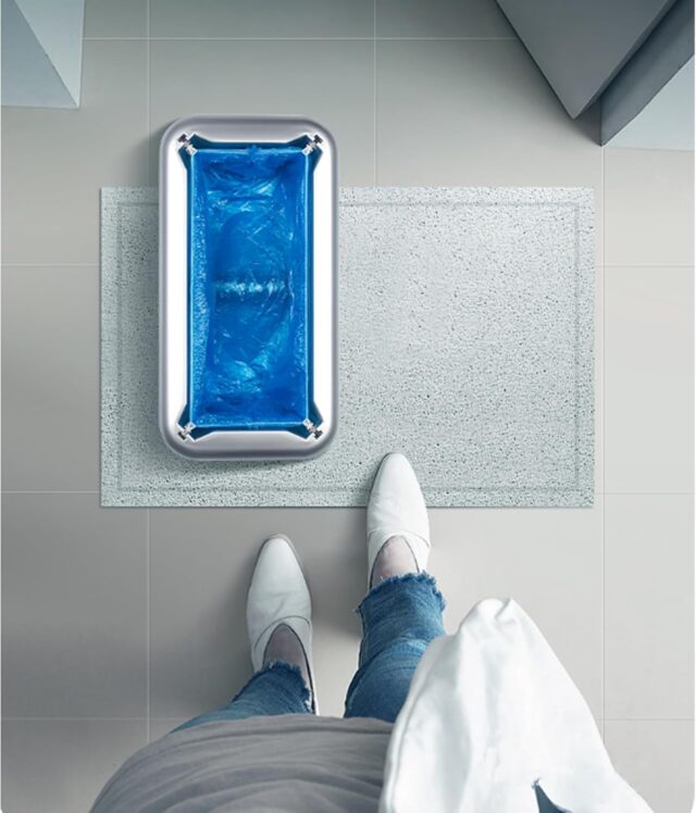 Máquina dispensadora de cubrezapatos Backackly portable con 200 fundas desechables, material ABC reforzado, sin batería ni cable, para hogar, oficina y hospital, foto 3 de 6