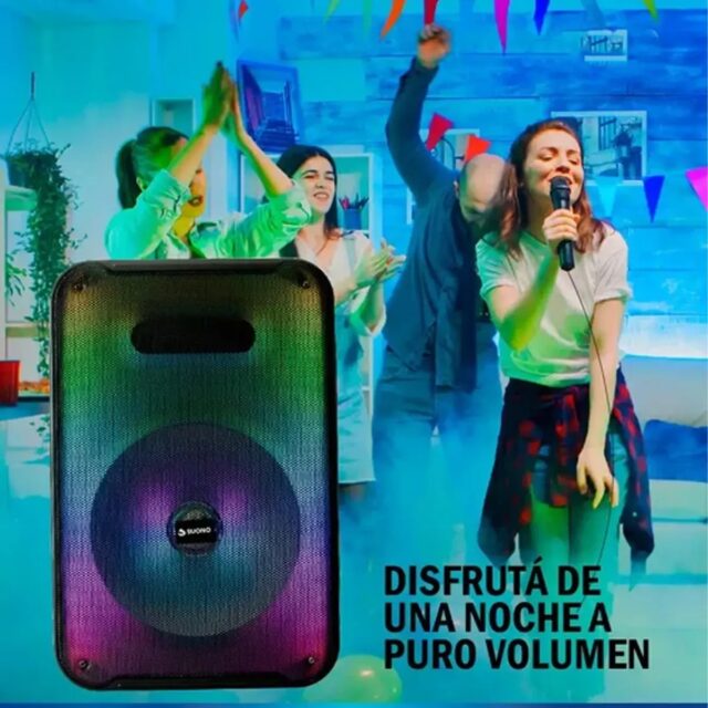 Parlante Bluetooth portátil KTS-2232 negro con luces LED de colores, dos micrófonos inalámbricos incluidos y asa de transporte, para karaoke, fiestas y música en reuniones familiares, foto 3 de 7