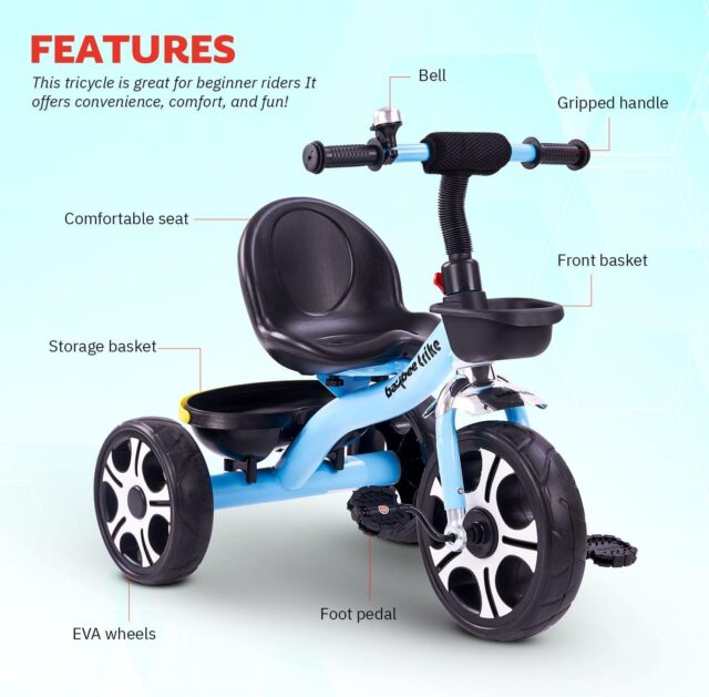 Triciclo infantil de color azul y asiento negro, con tres ruedas, dos canastas de almacenamiento, timbre, manubrio con agarres y pedales, ideal para niños pequeños que quieren aprender a pedalear, foto 4 de 6