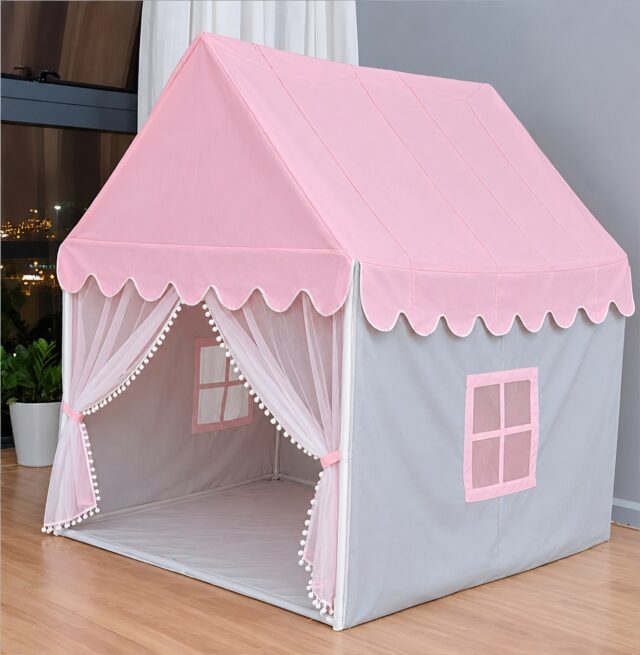 Tienda de campaña infantil para interior color rosada de poliéster con paredes de malla y adornos de pompones blancos, mide 77 cm de alto por 93 cm de ancho, para jugar en casa, foto 1 de 7