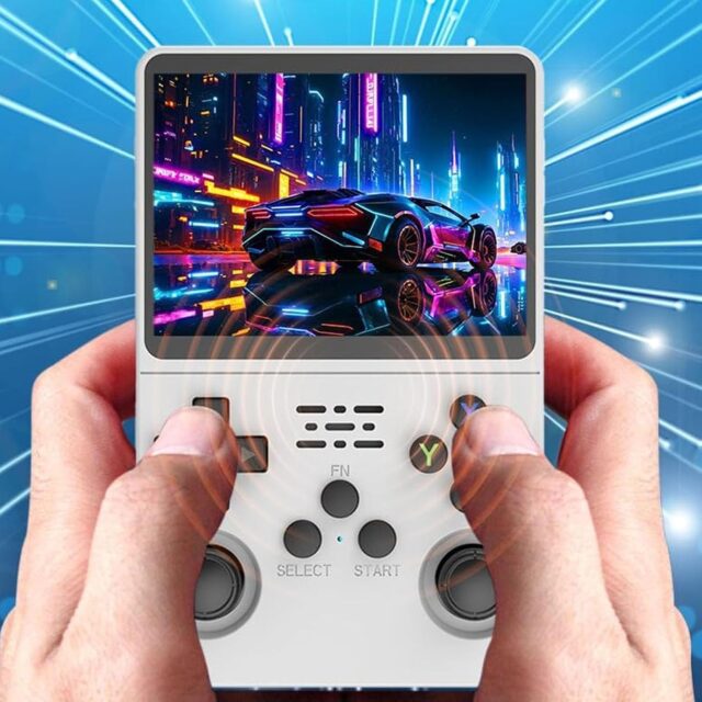 Consola de videojuegos retro R36S de 64 GB en negro, pantalla IPS de 3.5 pulgadas y resolución 640x480, sistema de código abierto, batería de 3500mAh con hasta 6 horas de juego y joystick doble 3D, foto 1 de 5