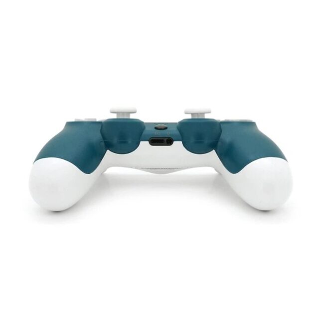 Control joystick para PlayStation 4 en color verde y blanco con diseño llamativo que se distingue de los tradicionales, ideal como control para jugar en compañía o reemplazar un mando gastado, foto 4 de 5